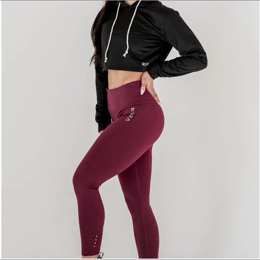 Kora Maroon leggings